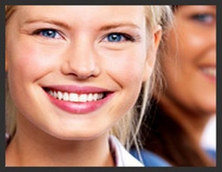 chica sonriente